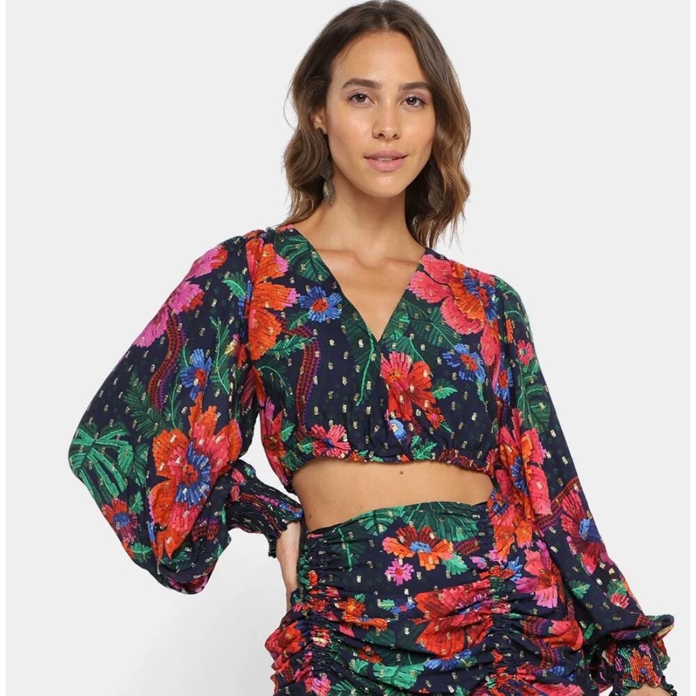 NWT Farm Rio Blusha Cropped‎ Flores blouse